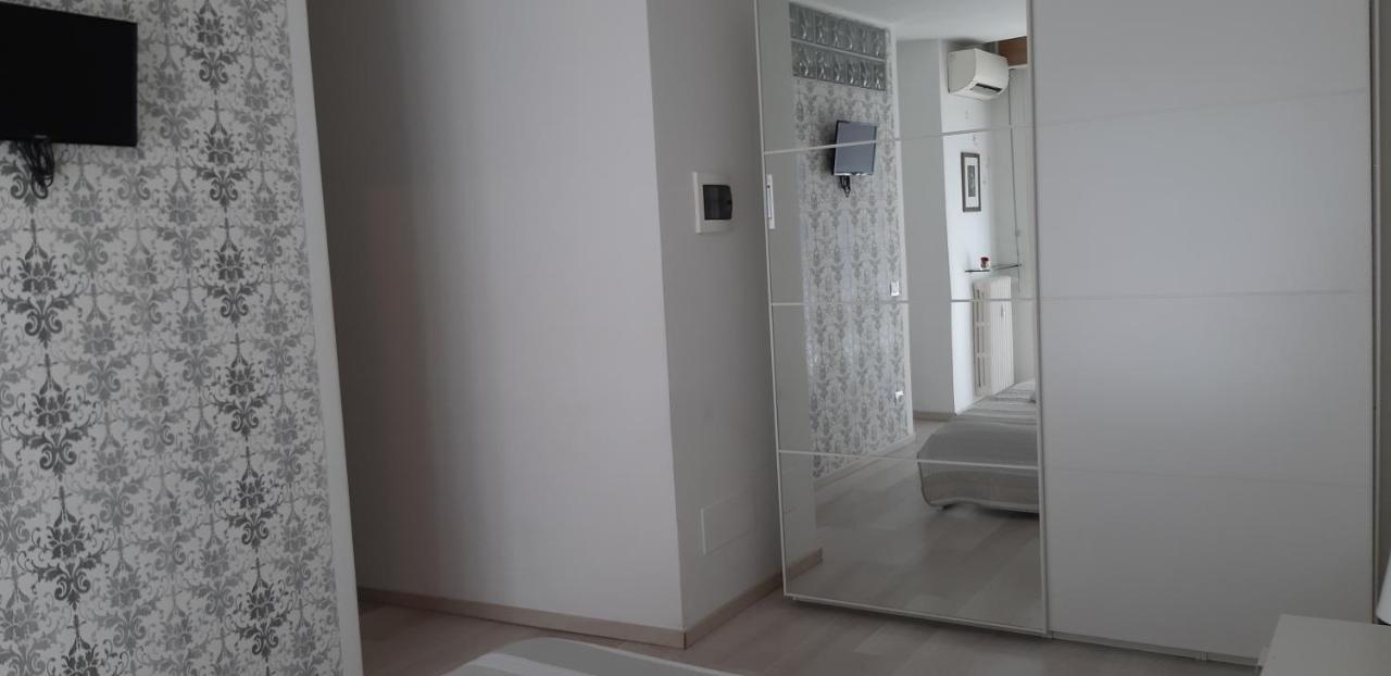 Manzoni Residence Комо Экстерьер фото