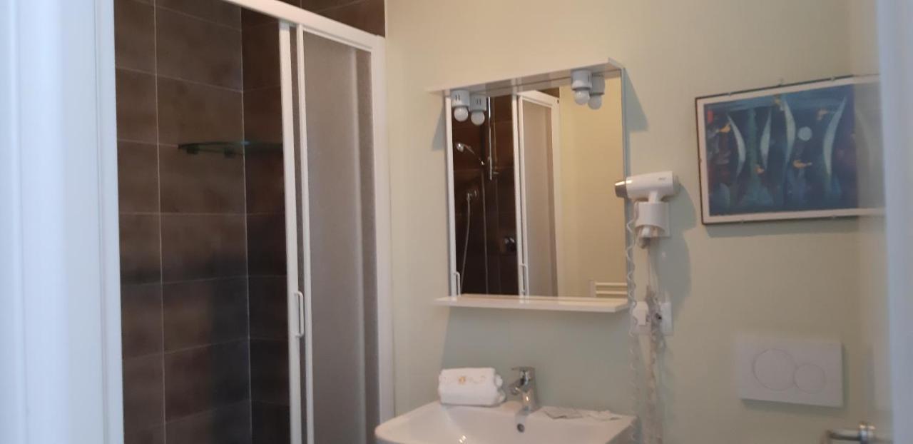 Manzoni Residence Комо Экстерьер фото