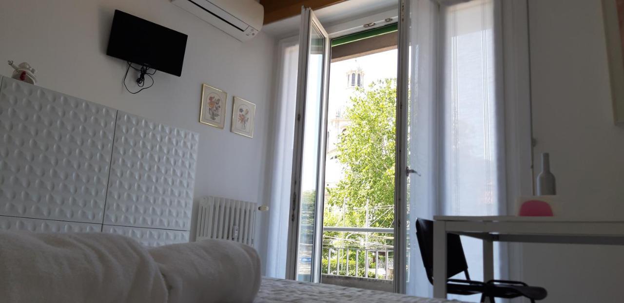 Manzoni Residence Комо Экстерьер фото